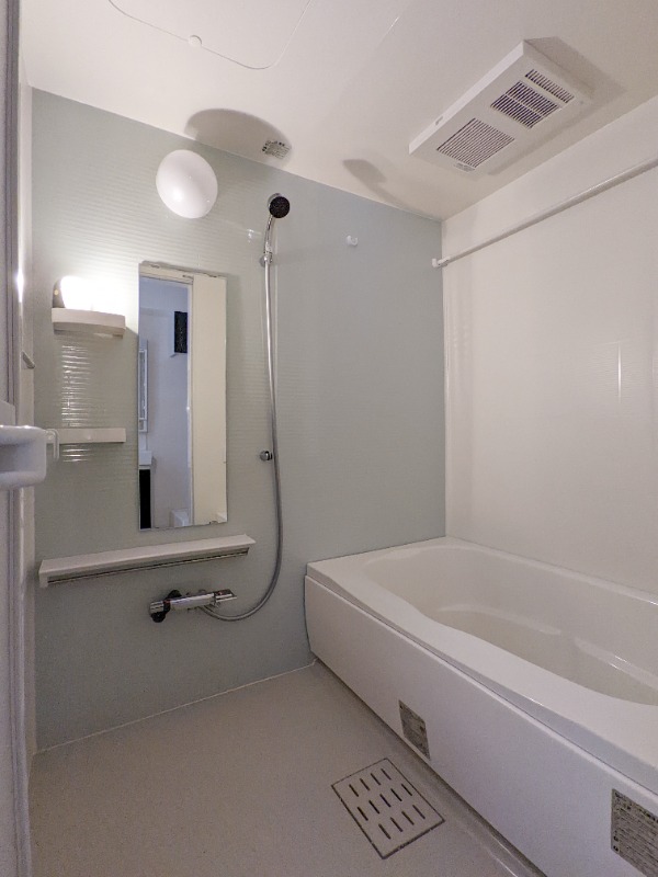 バス・シャワールーム　図面と現状に相違がある場合には現状を優先