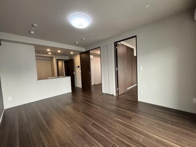 居室・リビング　写真は同タイプ住居です