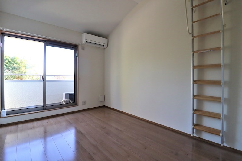 居室・リビング　ご自分の時間を楽しめます。