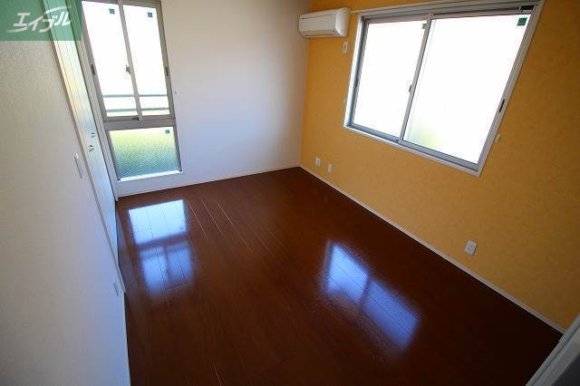 その他部屋・スペース　寝室