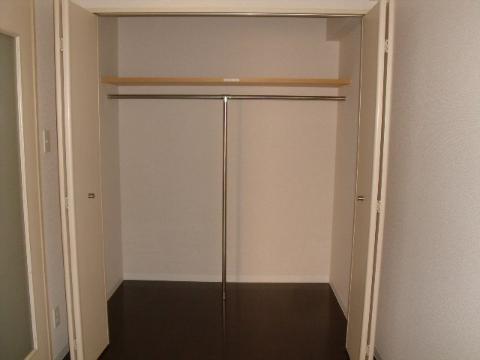 収納　クローゼット