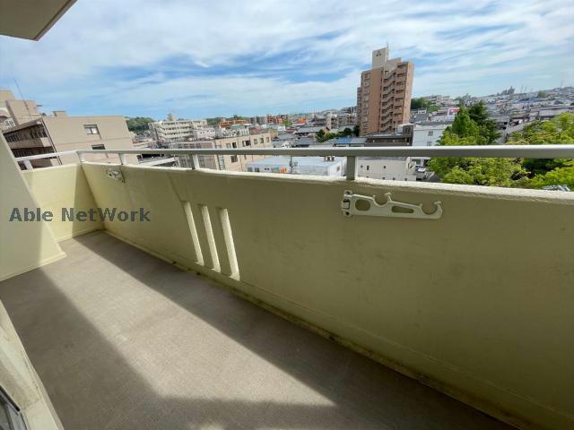 バルコニー　※同物件別部屋の写真です。