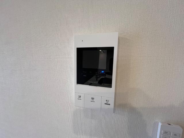 セキュリティ　カメラ付インターホン（イメージ）
