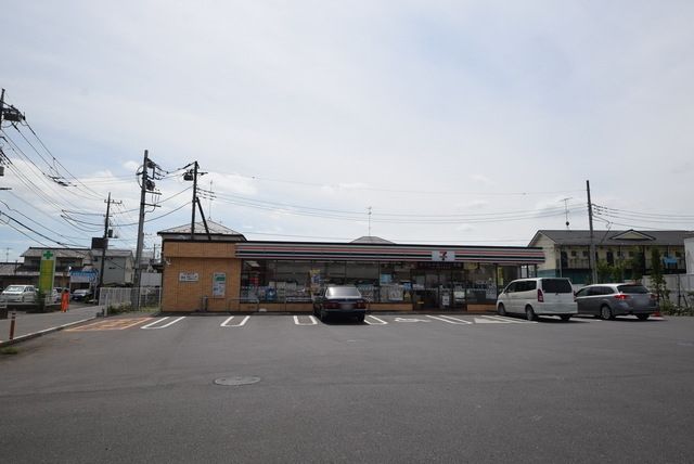 コンビニ　セブンイレブンさいたま西遊馬店（コンビニ）まで614m