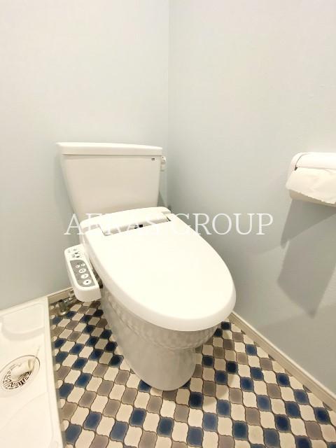 トイレ　別部屋同仕様