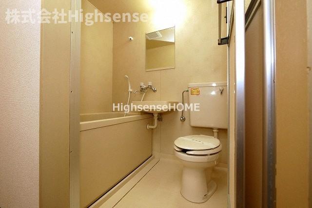 トイレ　コンパクトで使いやすいトイレです