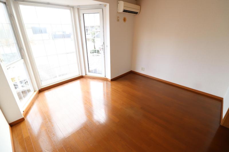 その他設備　洋室7帖のエアコン