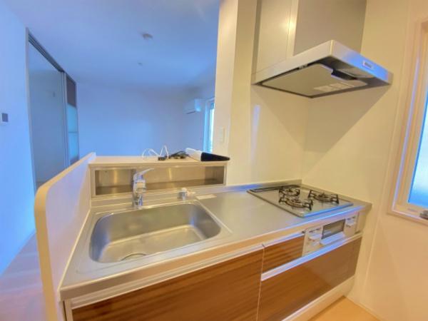 キッチン　システムキッチン！（３口ガスコンロ）