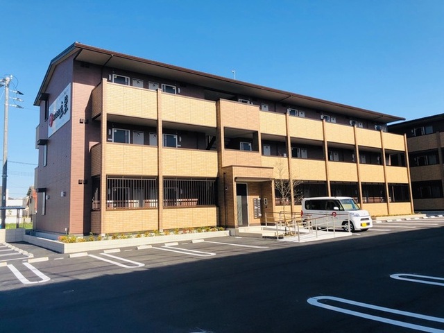 建物外観　Ａ棟