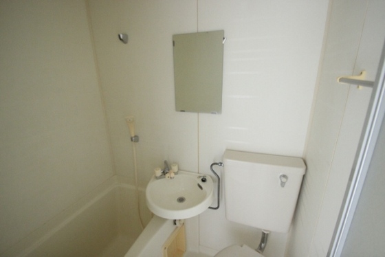 洗面設備　※別部屋の写真です