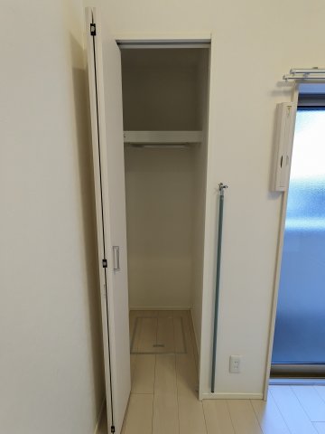 収納　105号室クローゼット