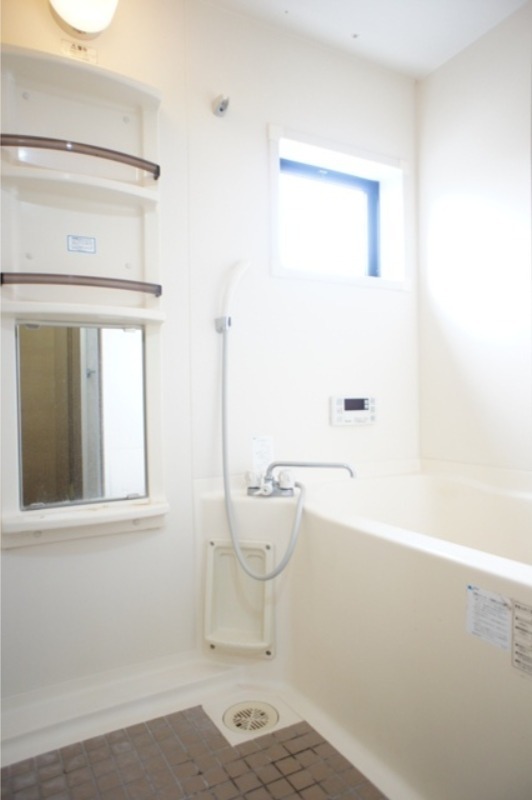 バス・シャワールーム　図面と現状に相違がある場合には現状を優先