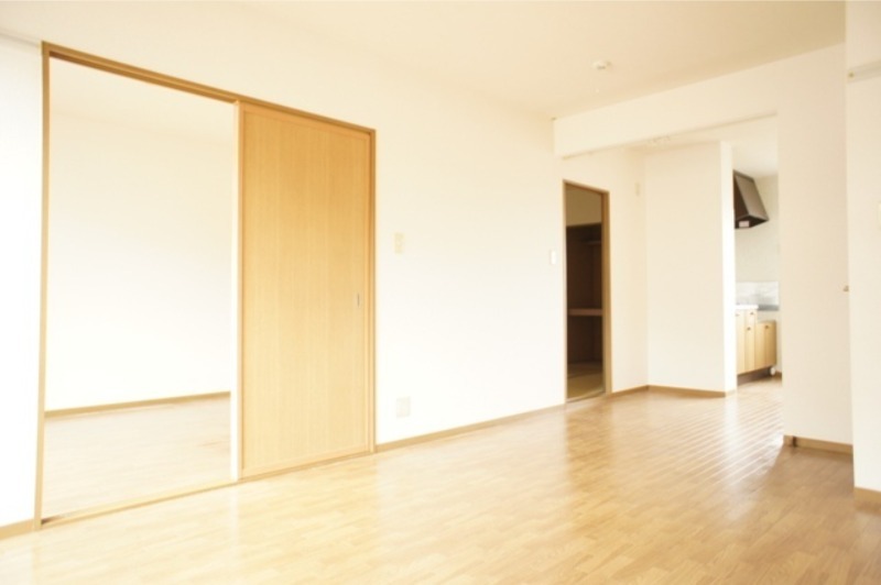 居室・リビング　図面と現状に相違がある場合には現状を優先