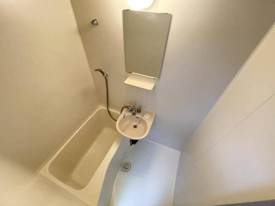 バス・シャワールーム　浴室