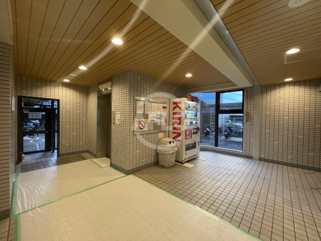 ロビー　シティアリーナ阿波座西　ロビー