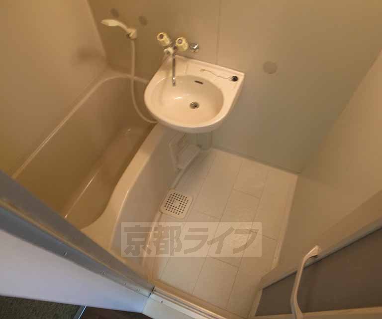 バス・シャワールーム　セパレートの広々としたバスルームです！