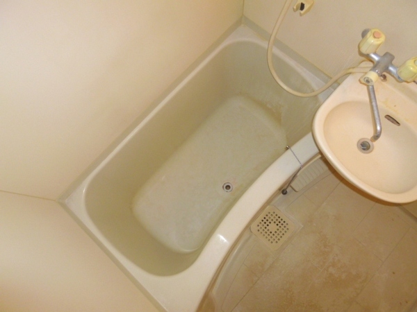 バス・シャワールーム　バストイレ別でおすすめです！