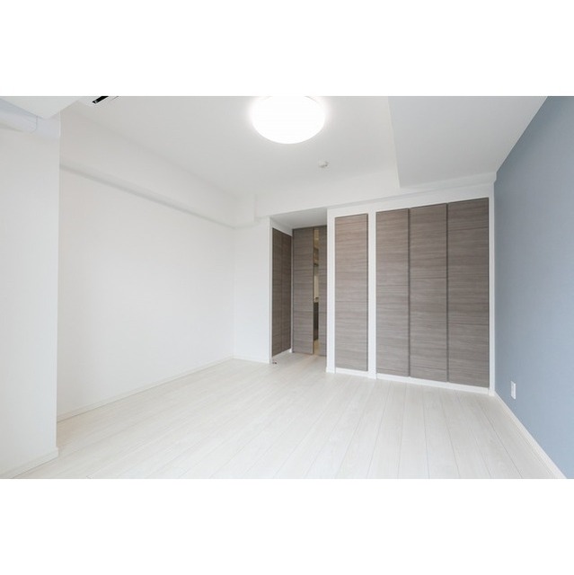 居室・リビング　同間取り別階写真含みます