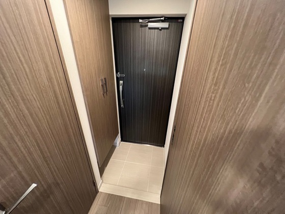 玄関　※別部屋の写真です