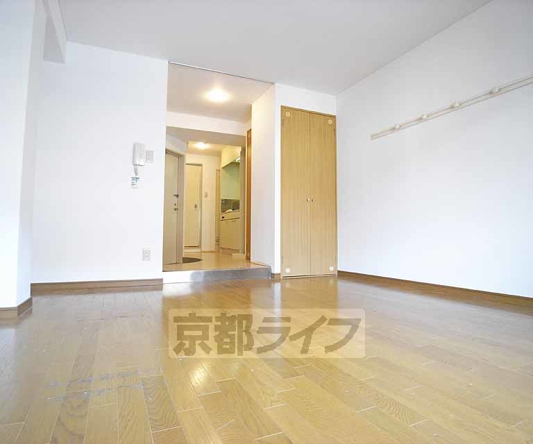 居室・リビング　広々室内です。