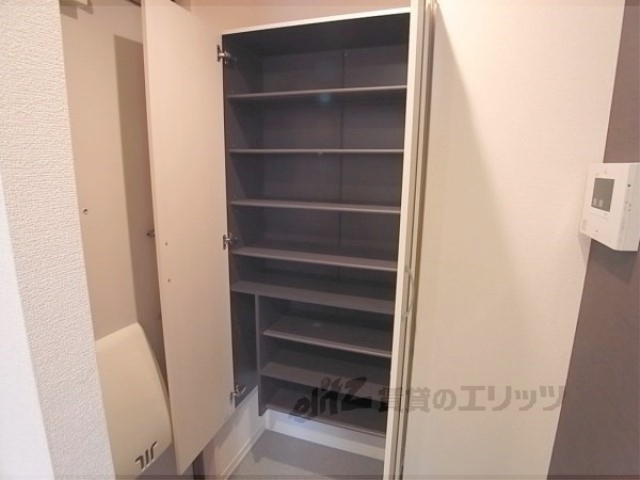 収納　同タイプマンションの写真です。