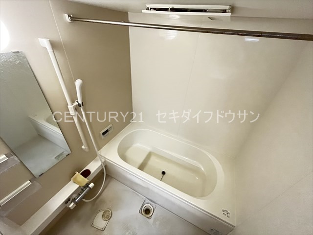 バス・シャワールーム　一坪タイプの大きな浴槽