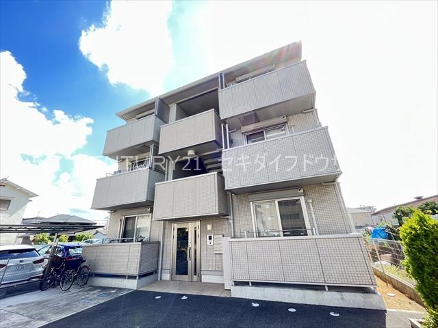 建物外観　オートロック付き、ネット無料！