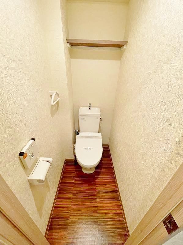 トイレ　★温水洗浄便座トイレ★