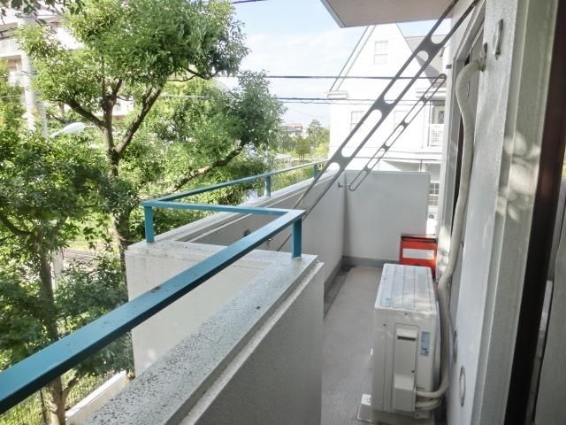 その他設備　明るいバルコニー