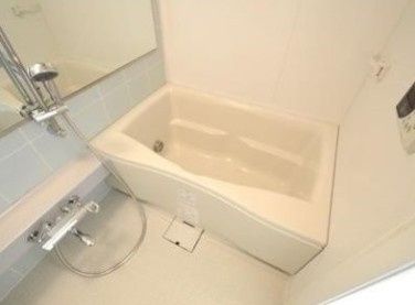 バス・シャワールーム　ゆっくりとバスタイムをお楽しみください♪