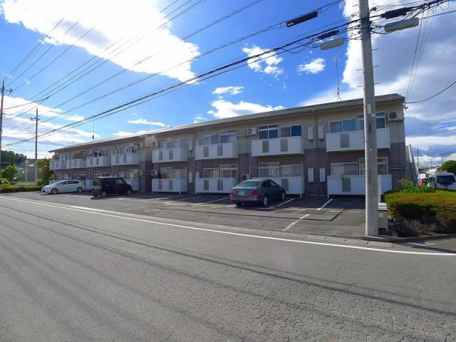 建物外観　建物外観を気になさる方へ、見た目の良い物件です