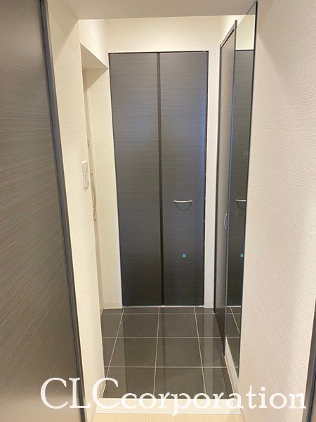 玄関　他号室写真代用中