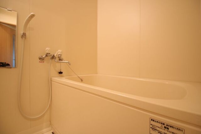 バス・シャワールーム　※他号室の参考写真です