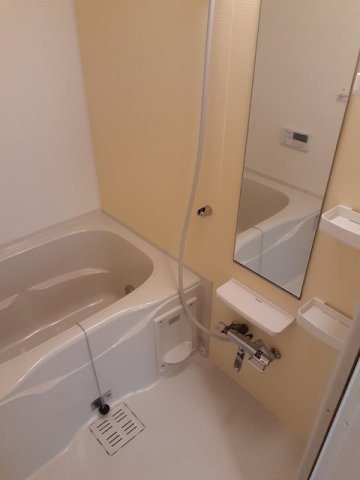 バス・シャワールーム　お風呂で日々の疲れを落としましょう