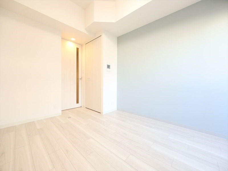 居室・リビング　洋室6.7帖　クローゼット付（収納充実してます）