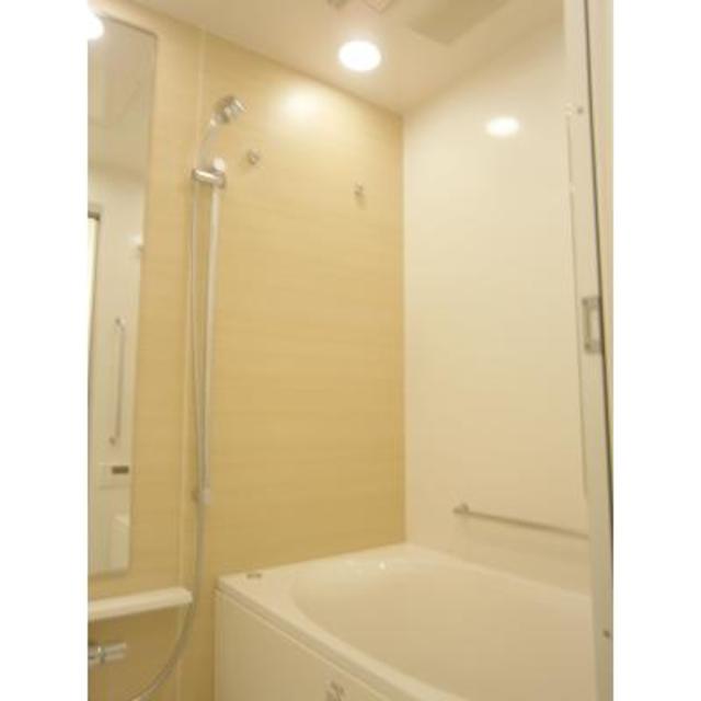 バス・シャワールーム　＊写真は同タイプ別住戸です。