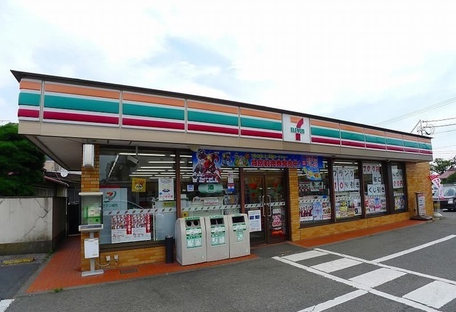 コンビニ　セブンイレブン桐生相生店（コンビニ）まで400m