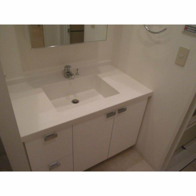 洗面設備　広い洗面スペース