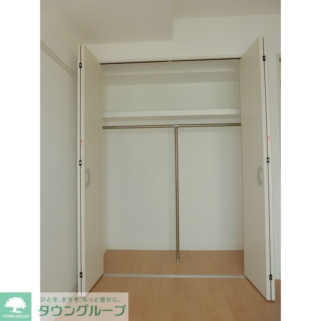 収納　洋室収納