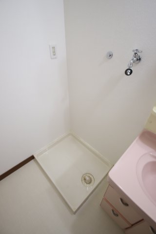 その他設備　室内洗濯機置き場