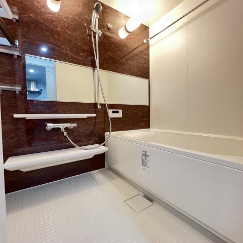 バス・シャワールーム　同仕様タイプです