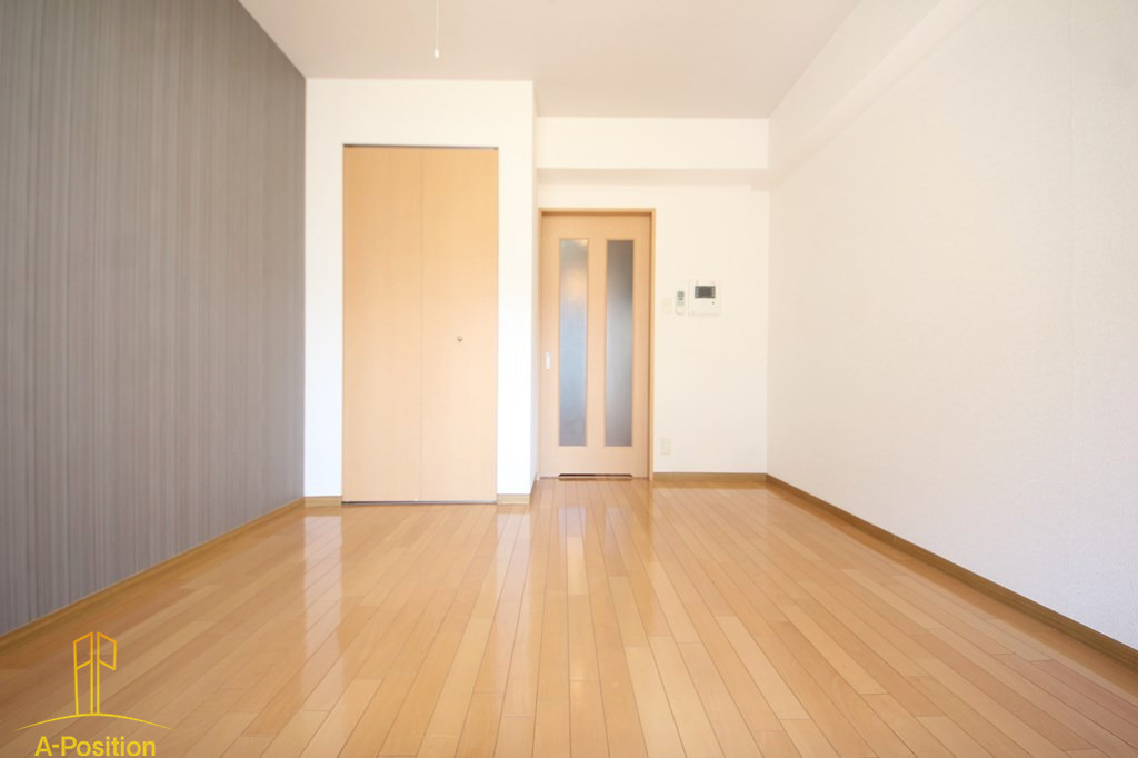 居室・リビング　パウゼ大手前