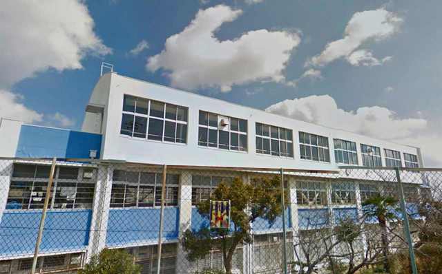 中学校　神戸市立塩屋中学校（中学校）まで1100m