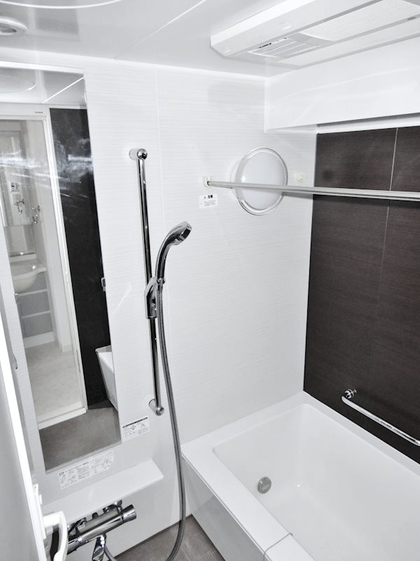 バス・シャワールーム　風呂