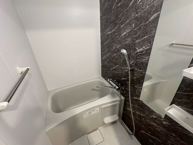 バス・シャワールーム　別号室の写真です