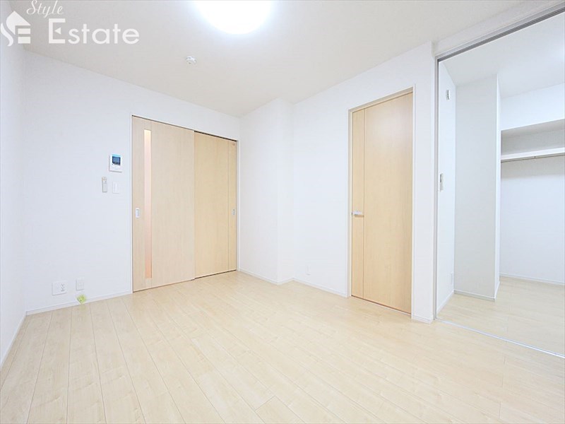 居室・リビング　同仕様写真