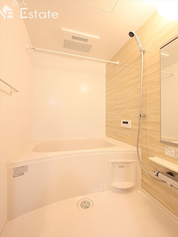 バス・シャワールーム　同仕様写真