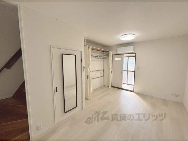 居室・リビング　洋室