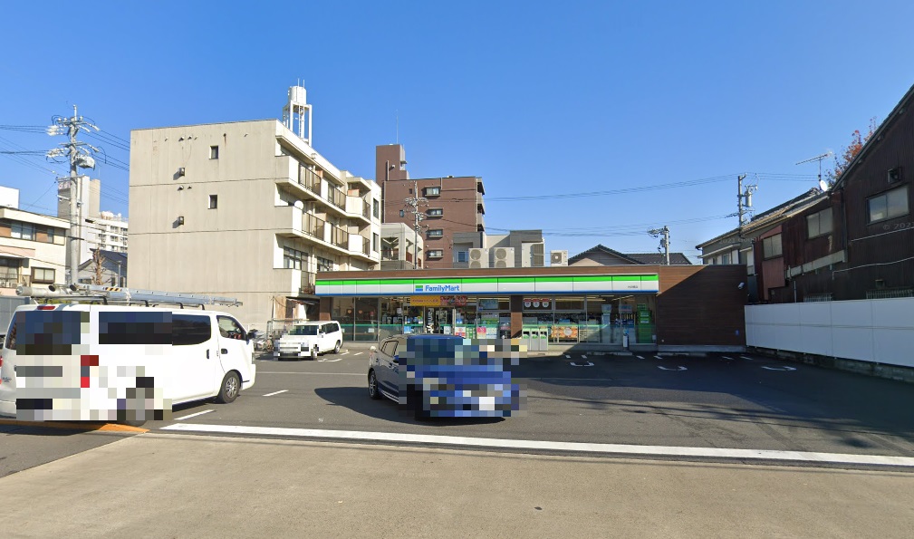 コンビニ　ファミリーマート 内田橋店（コンビニ）（コンビニ）まで290m