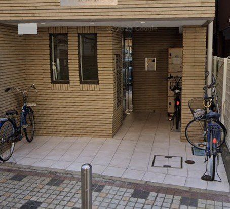 エントランス　エントランス